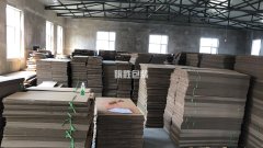 長(zhǎng)春紙箱報(bào)門(mén)紙板鏡面包